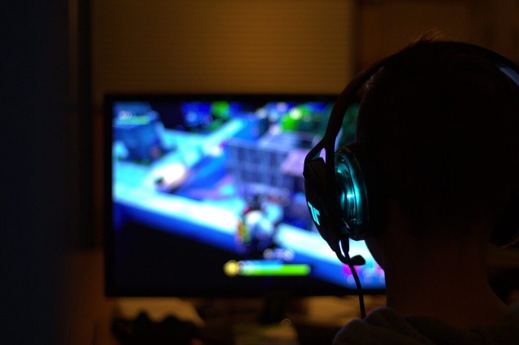 How Much Does Fortnite Make A Day